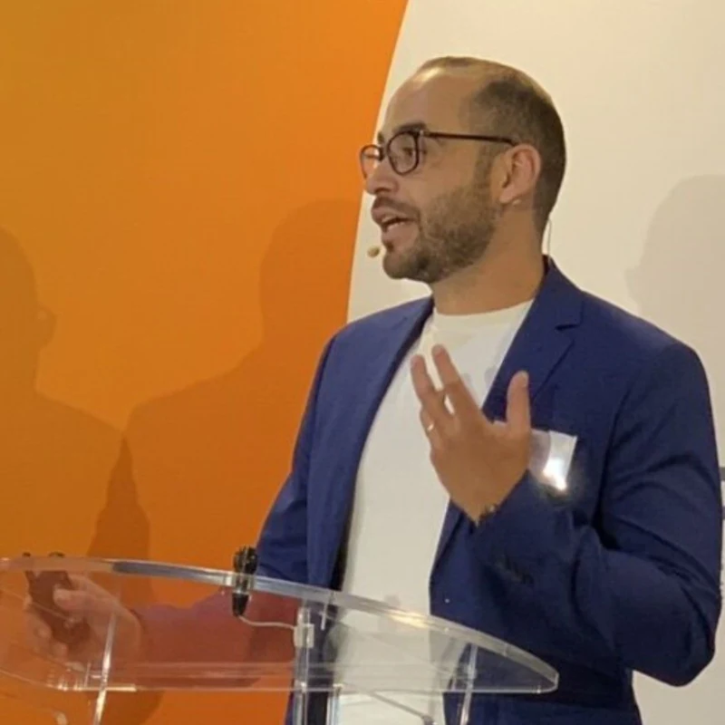 Abdallah Arioua lors d’une intervention professionnelle