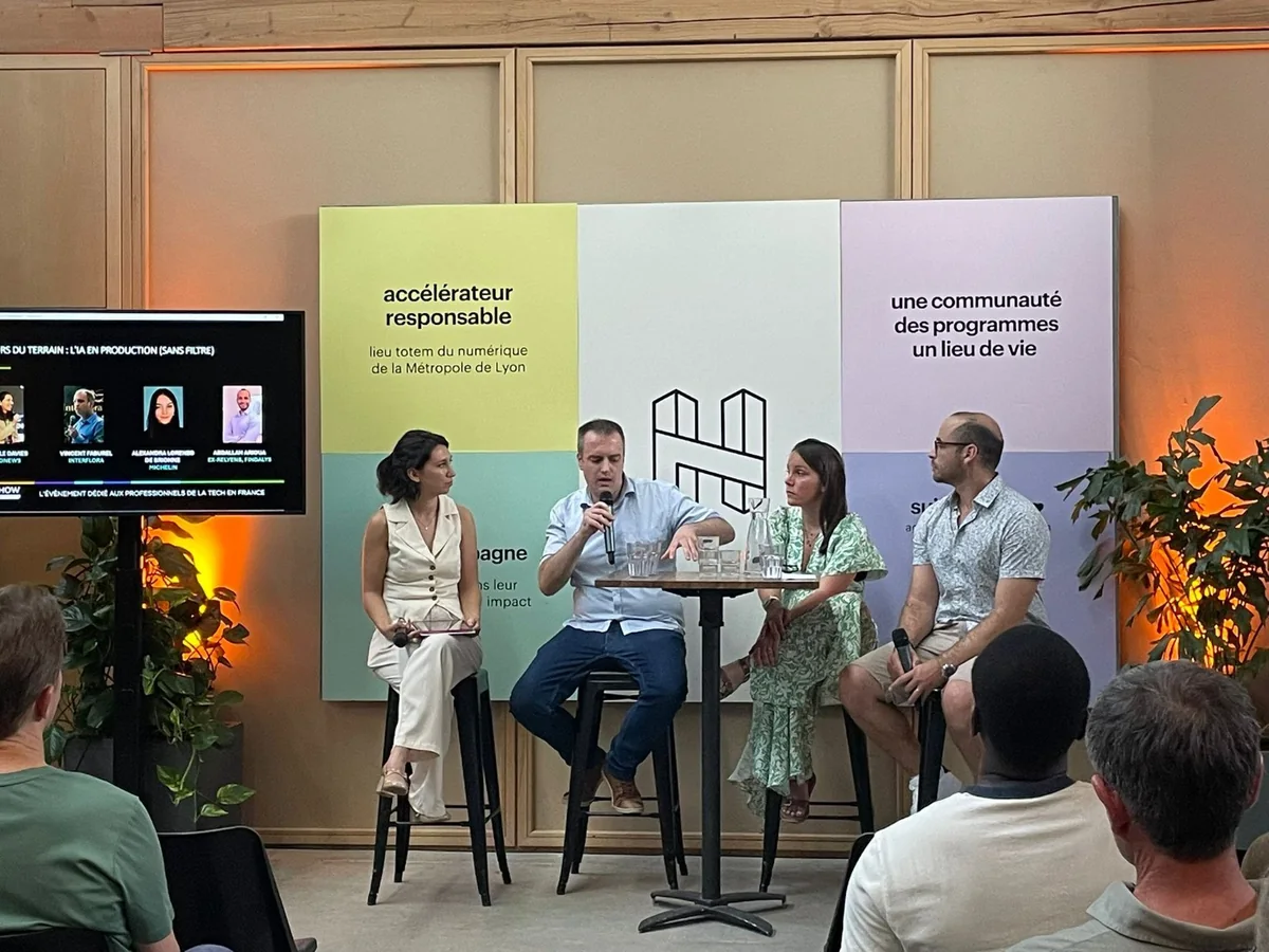 Les intervenants de la table ronde sur l’IA en production à H7, Lyon.